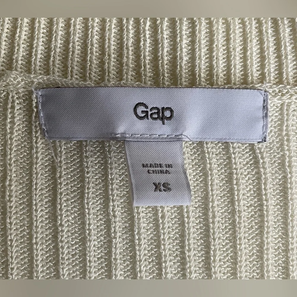 Gap Women’s Cream Ribbed Sweater Cardigan Size XS EUC